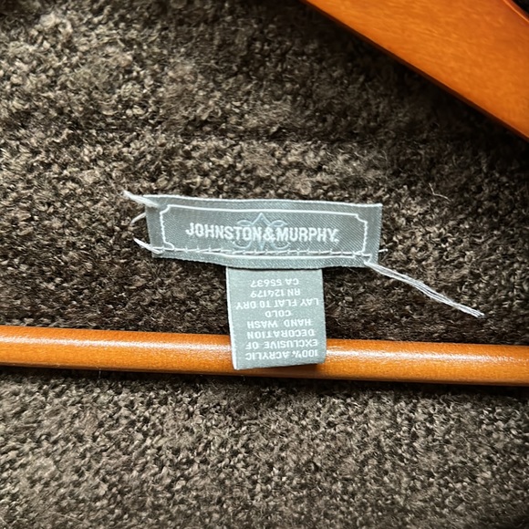 Johnston & Murphy wrap - Picture 2 of 4